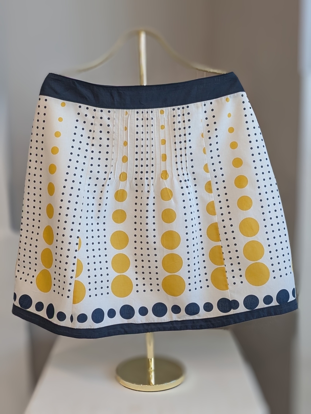 Downeast basics Cream Skirt with Yellow Dot Columns and Navy Trim XL